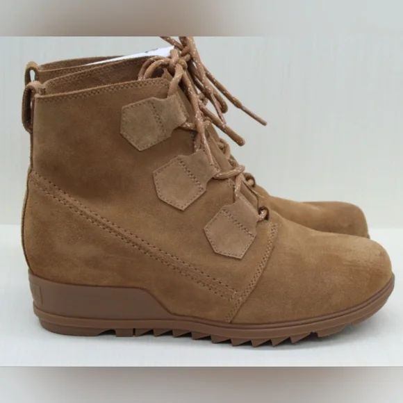 Sorel Women's Evie Lug Sole Lace Lace-Up Boots Size 9 NWT MSRP $150 - Picture 9 of 12